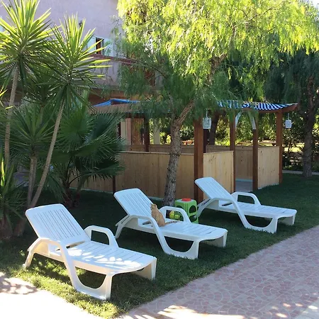 Apani Pool Villas *